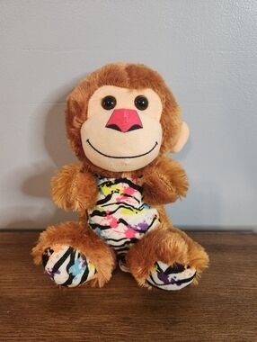 A&A Global Industries 2022 Monkey Colorful Stomach And Feet